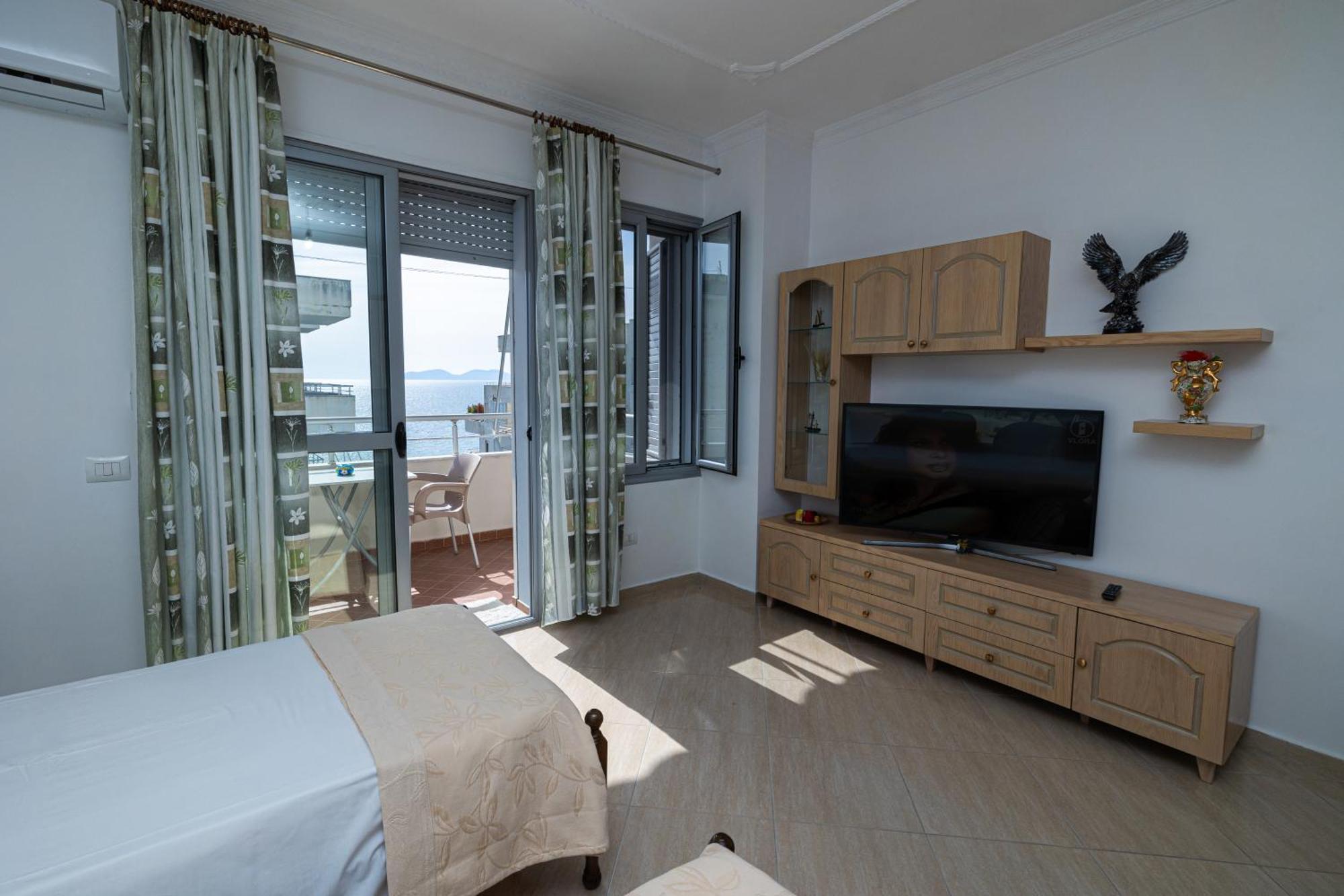 Lucas Apartments Rental Vlore Exterior photo
